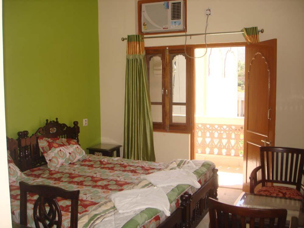 Pushkar Lake Palace Esterno foto